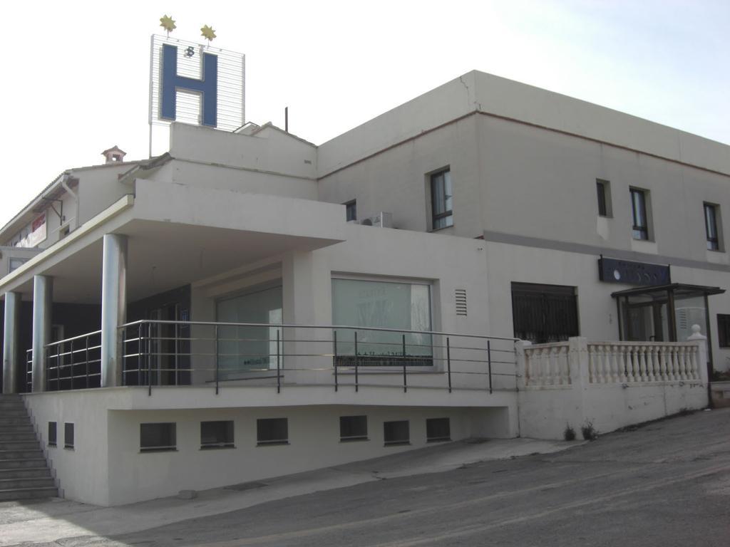 Hostal Millan Segorbe Exterior photo